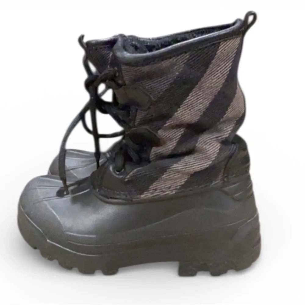 Authentic Burberry luxury designer Waterproof Toddler lined winter snow boots 10